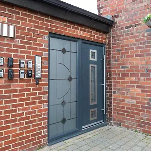 Modern Close To City Centre With Parking Apartment